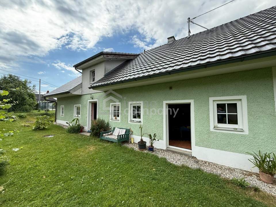 Ländlich wohnen mit viel Platz - Sacherl in Wels-Land