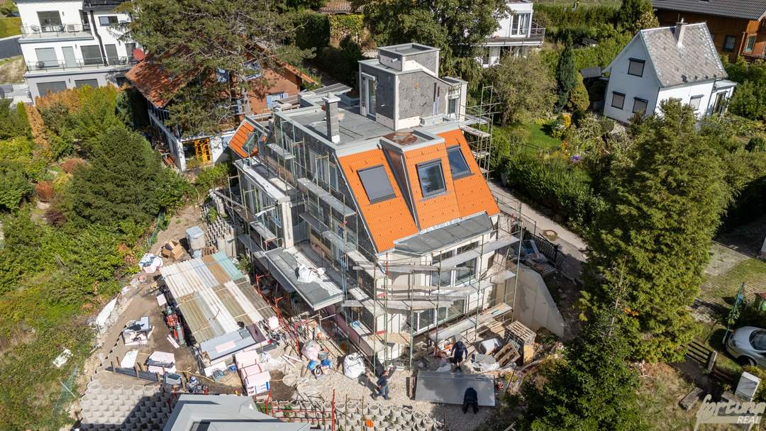 THE KLOSTERBERG RESIDENCE | Exclusive Luxury Villa in Vienna’s Neuwaldegg | Rooftop Terrace Pool | Garden | Lift | Garage