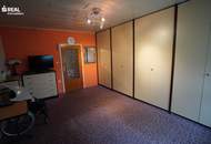 Bungalow in Siedlungsrandlage mit sensationellem Garten und Sauna-Bereich