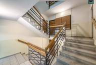 Wohnung in Grünruhelage mit Loggia, mitten in der Südstadt!