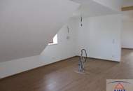 Wunderschöne neue Obergeschoss-Wohnung mit Eigengarten zu verkaufen!