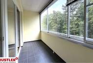 Attraktive Lage - Helle 3 Zimmer-Mietwohnung mit Loggia