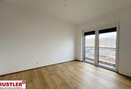 3- Zimmer-Wohnung mit atemberaubendem Ausblick im 14. Stock!