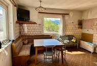 Sanierungsbedürftiges Haus mit Potential