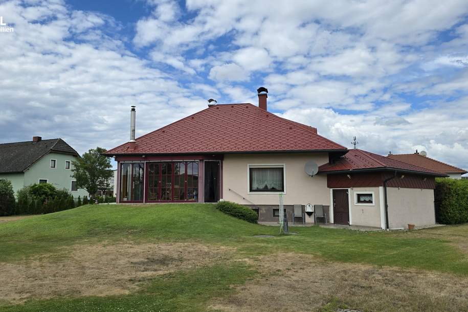 Geräumiges Einfamilienhaus mit großem Grundstück und Mehrzweckhalle in Grafenwörth, Haus-kauf, 499.000,€, 3484 Tulln