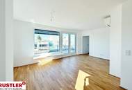 2-Zimmer-Dachgeschosswohnung mit Terrasse!
