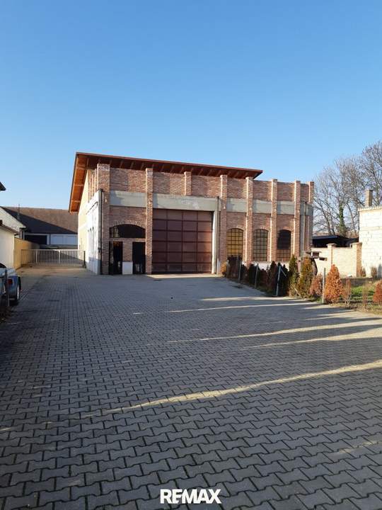 Ihr Traumhaus in Gols: 2.400 m² Baugrund mit 280 m² Rohbau, Terrasse und 10 Stellplätzen!