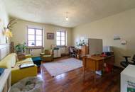 Ein Vierkanthof wie aus dem Bilderbuch – liebevoll renoviertes Wohnhaus und traumhafter Innenhof