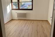 Sonniges Eigentum mit Garage