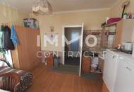 Geräumiges Mehrfamilienhaus mit großem Garten, sowie ehemaligen kleinen Geschäftslokal neben Bahnhof