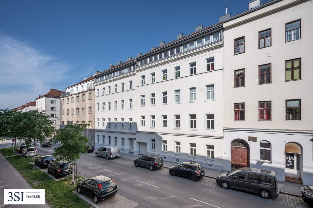 Dachgeschoß-Maisonette mit großzügiger Terrasse und Blick in den ruhigen Innenhof