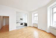 2-Zimmer-Altbauwohnung mit Charme im sanierten Gründerzeithaus
