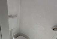 GUTE LAGE SUCHT GUTE IDEE - GESCHÄFTSLOKAL NÄHE STEINER TOR!