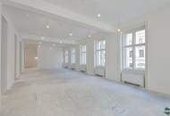 Erstbezug nach Sanierung – Repräsentatives Altbau-Büro nahe Rathaus mit Terrasse