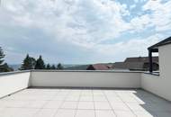 Hausgefühl auf zwei Ebenen mit sonnigen Terrassen und traumhaftem Weitblick