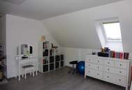 Charmantes Einfamilienhaus mit großem Grundstück und Stadl!