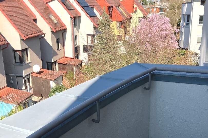 UNBEFRISTET! 4-Zimmer DG-Maisonette mit 2 Balkonen in Grünruhelage, 1140!, Wohnung-miete, 1.714,41,€, 1140 Wien 14., Penzing