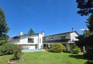 Landhaus, Park und viel Wald