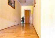 Großzügiges Wohnhaus in Graz-Gösting mit Garage und ca. 829 m² Grundfläche, WA 0,4-0,8 !