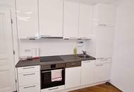 AUGARTEN-NÄHE, 48 m2 Altbau, Wohnküche, 1 Zimmer, Wannenbad, Parketten, 2. Liftstock, Rembrandtstraße