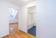 Moderne 3 Zimmer Wohnung - inkl. Parkplatz!, Riesenbalkon, frisch saniert, Riesenkeller, tolle Lage, kontrollierte Wohnraumlüftung