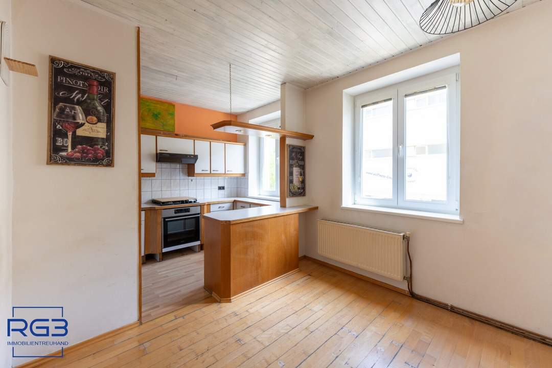 Sonnige Wohnung mit Entwicklungspotenzial nahe Hauptbahnhof