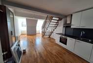 Wohnen oder Arbeiten im Schloss, ein Platz zum Träumen! Garage inklusive!