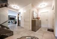 WOHNEN MIT STIL | KOMFORT | LUXUS UND SWIMMINGPOOL in Grünruhelage.