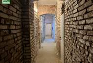 FÜR DEN EIGENBEDARF ODER ALS INVESTMENT MIT CA. 3,5% RENDITE! SEHR GUTER ZUSTAND! SANIERTE & MÖBLIERTE DACHGESCHOSS-WOHNUNG INKL. KÜCHE! SOFORT BEZIEH- ODER VERMIETBAR. - WOHNTRAUM