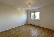 Top-sanierte 4-Zimmer Wohnung mit Balkon