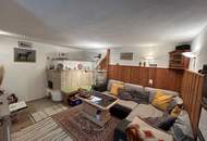 UMGEBAUTES BAUERNHAUS MIT WELLNESSOASE UND VIEL BAUGRUND