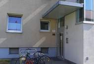 Geld sparen und den Sommer auf Balkonien genießen! Umfassende Sanierungsarbeiten versprechen einen traumhaften Rückzugsort zum Wohlfühlen: geräumiges Wohnzimmer mit Zugang zum sonnigen Balkon, modernes Badezimmer und praktischer Abstellraum!