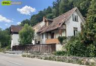 7,6 % Rendite – vermietete Doppelhaushälfte mit zusätzlicher Wohneinheit zur Renovierung und Selbstnutzung.