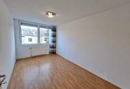 Bezugsfertiger Reihenhaustraum in absoluter Ruhelage auf Eigengrund (Provisionsfrei)