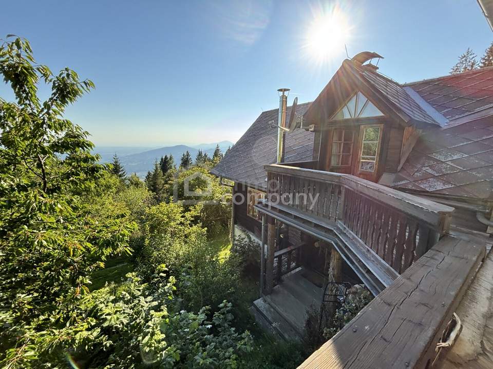 Doppelhaus-Ensemble in traumhafter Höhenlage!