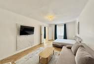 Typisch Wiener Altbauflair mit Flügeltüren und Holzkastenfenstern! Hofseitige 2-Zimmer-Wohnung im 4. Liftstock!