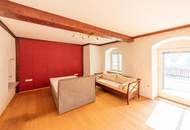 Zwei besondere Wohnungen in historischem Gebäude - 178 m² und 49 m² im Zentrum von Scharnstein mit schönem Ausblick und Garage!