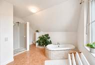 *** Ein Wohntraum mit Urlaubsgefühl: Traumhaft gepflegtes Einfamilienhaus mit Pool, Gartenidylle, Specksteinofen, Wasser-Wasserwärmepumpe mit Fußbodenheizung in Top-Lage ***