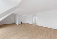ERSTBEZUG ! Exklusives 77 m²Dachwohnung in generalsanierten, historischem Gebäude (Top 20)