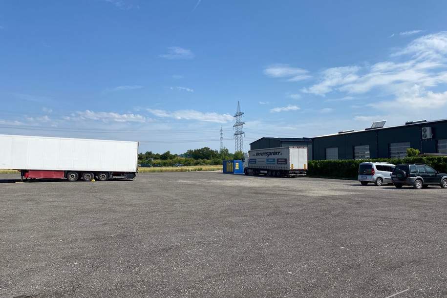 bis zu 2500m² Abstellfläche oder Stellplätze für LKW oder Bus mit geräumiger Umkehrmöglichkeit zur Vermietung "Super Lage" Nähe zur Autobahnauffahrt S1, Gewerbeobjekt-miete, 4.800,00,€, 2333 Bruck an der Leitha