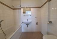 Befristet vermietete 2-Zimmmer- Dachgeschosswohnung - Garten-/Hofseitig ausgerichtet!