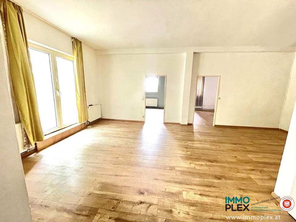 Wunderschöne 100m2 große 4-Zimmer Wohnung mit kleinem Garten in ruhiger Lage (Birkenweg, Hollabrunn) zu mieten!