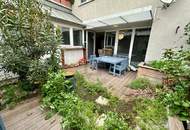 WOHNTRAUM MIT GARTEN, KAMIN UND ZWEI GARAGENPLÄTZEN