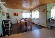 ideal für Pferde und Naturliebhaber - einladendes Einfamilienhaus mit großer Terrasse und Garage