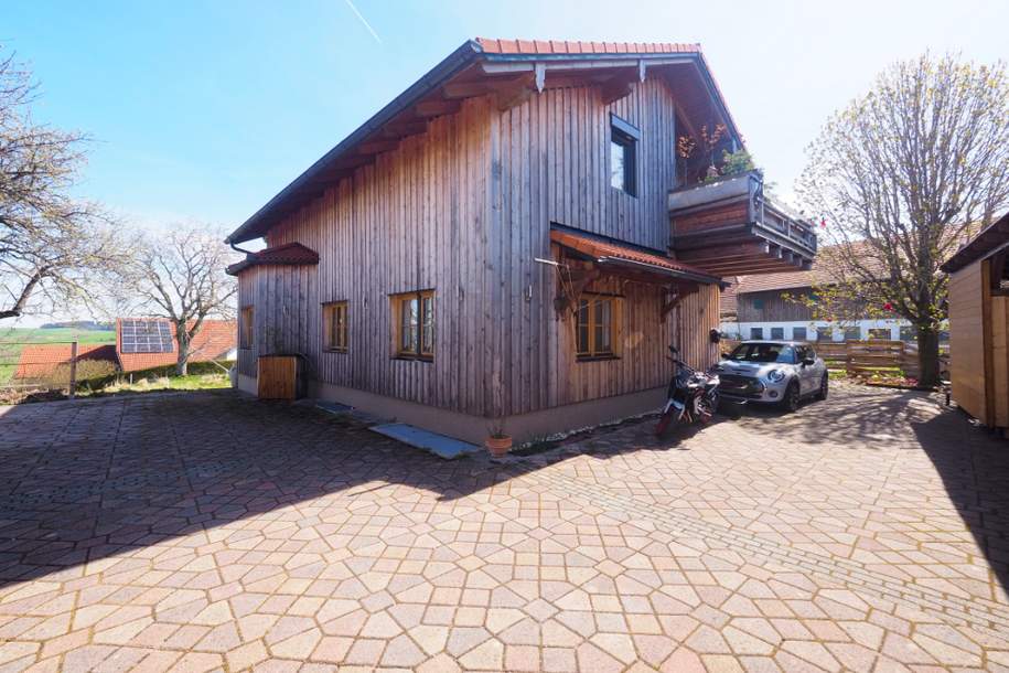 "Bezauberndes Zweifamilienhaus in Waldzell" Willkommen in deinem neuen Zuhause, Haus-kauf, 490.000,€, 4924 Ried im Innkreis