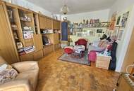 Freundliche und gut geschnittene 3 - Zimmerwohnung mit Loggia in beliebter Siedlungslage