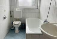 Praktische 2‑Zimmer‑Wohnung mit Einbauküche und Stellplatz