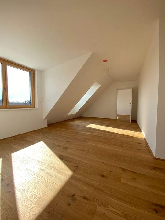 3 Zimmer DG Wohnung mit Terrasse T40_Gartenhaus22_Provisionsfrei!