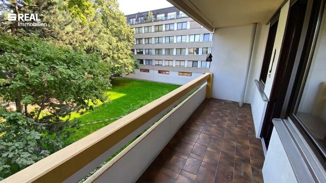 Grünruhelage, große Loggia, 3 Zimmer