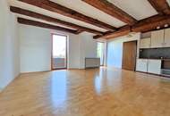 Nette 2.Zi.-Wohnung mit Sonnenbalkon